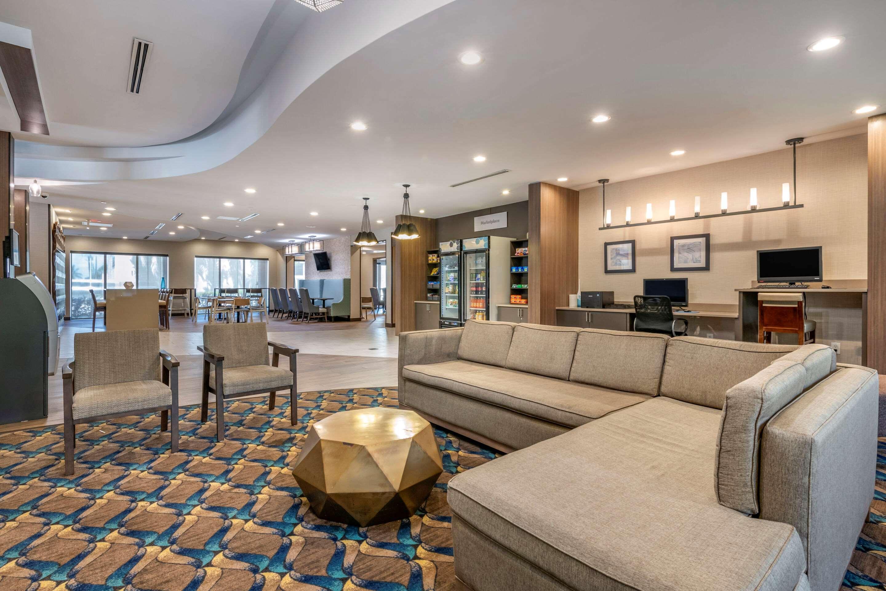 Comfort Suites Fort Lauderdale Airport & Cruise Port Dania Beach Eksteriør bilde